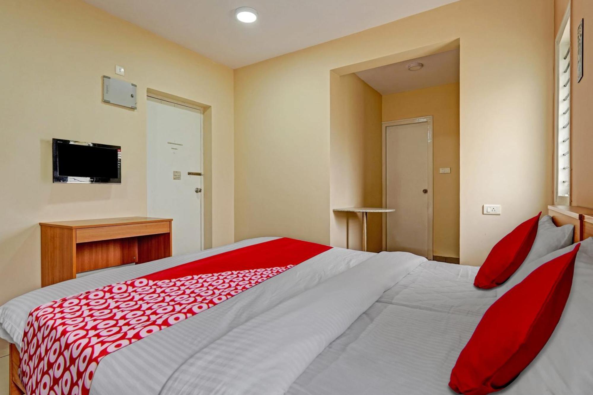 Super Hotel O Indra Suites 마이소르 외부 사진